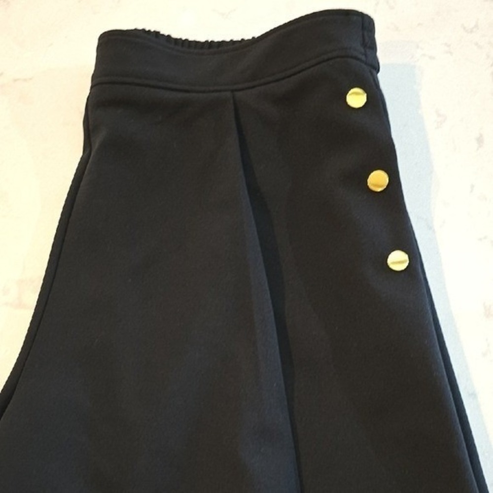 Ellen Tracy Womens Black Sailor Shorts Gold Button High Waist Pleated Size Large - Picture 3 of 5